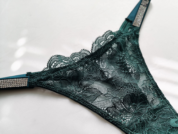 Стринги  LOVE зелёный фото 2