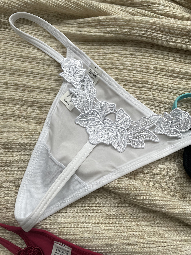 Стрінги Sexual білий фото 1