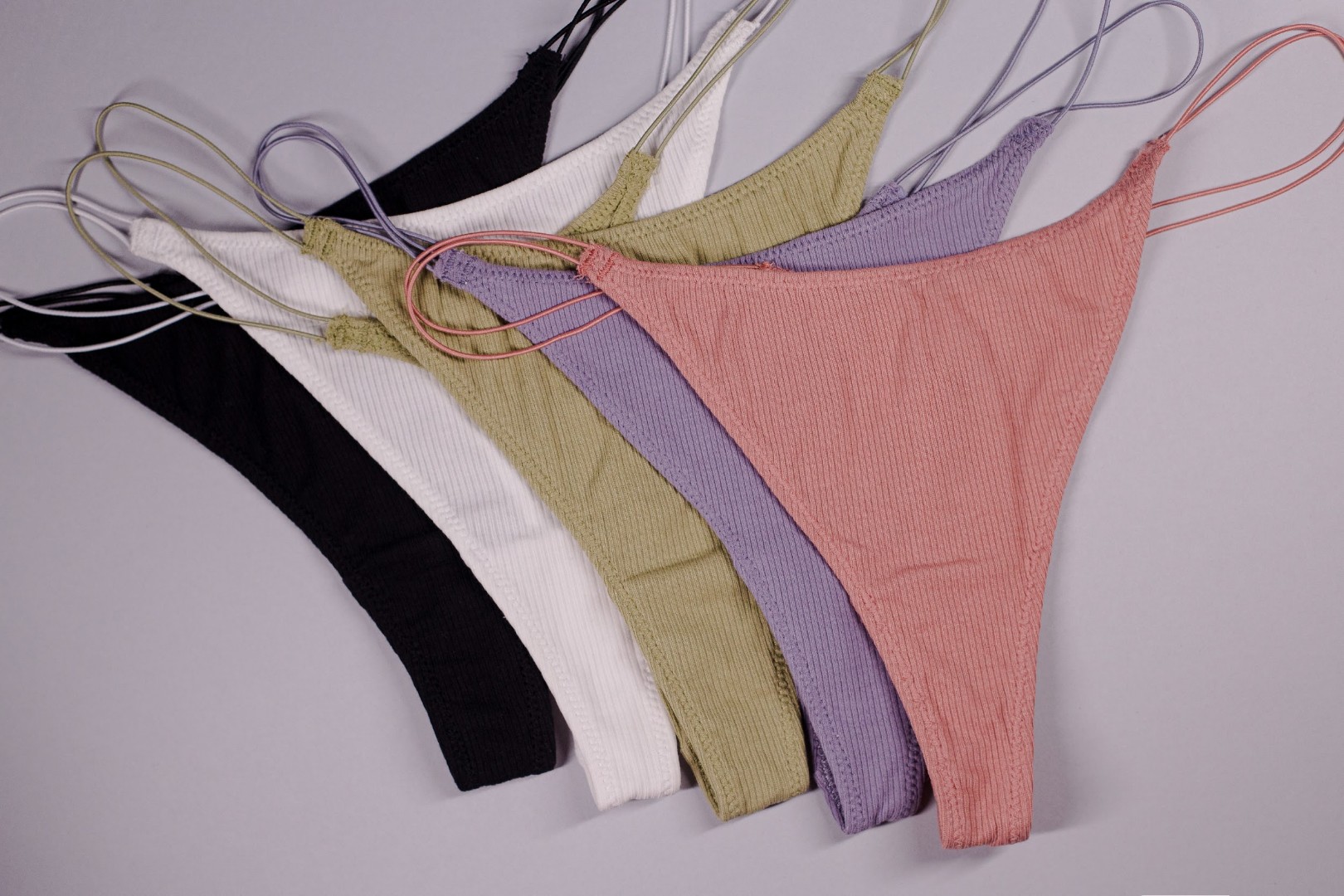 Комплект стринг Sky 5 шт фото 1