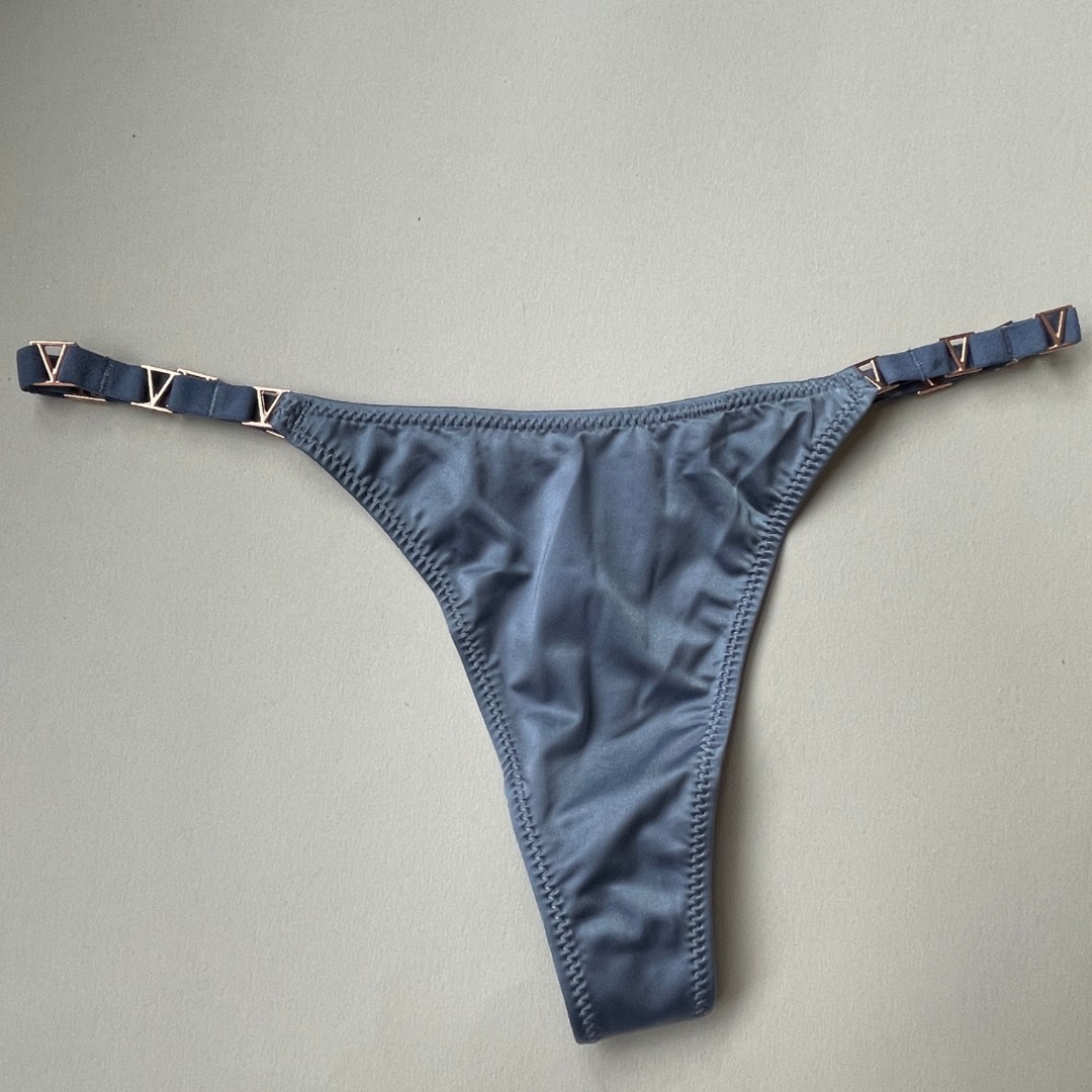 Стрінги VS сині фото 1