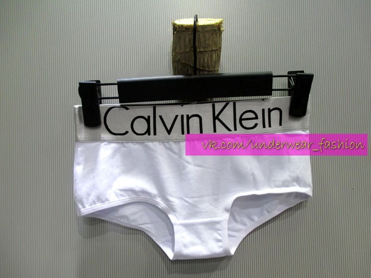 Женские Шортики белые Calvin Klein Steel White - фото №2